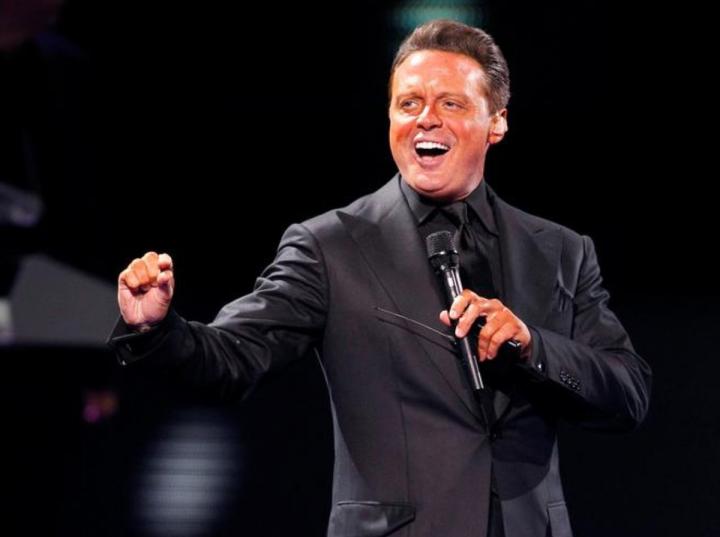 Después de casi cinco años de ausencia, Luis Miguel se presentará en varios países del mundo como parte de su gira ‘Luis Miguel Tour 2023’
