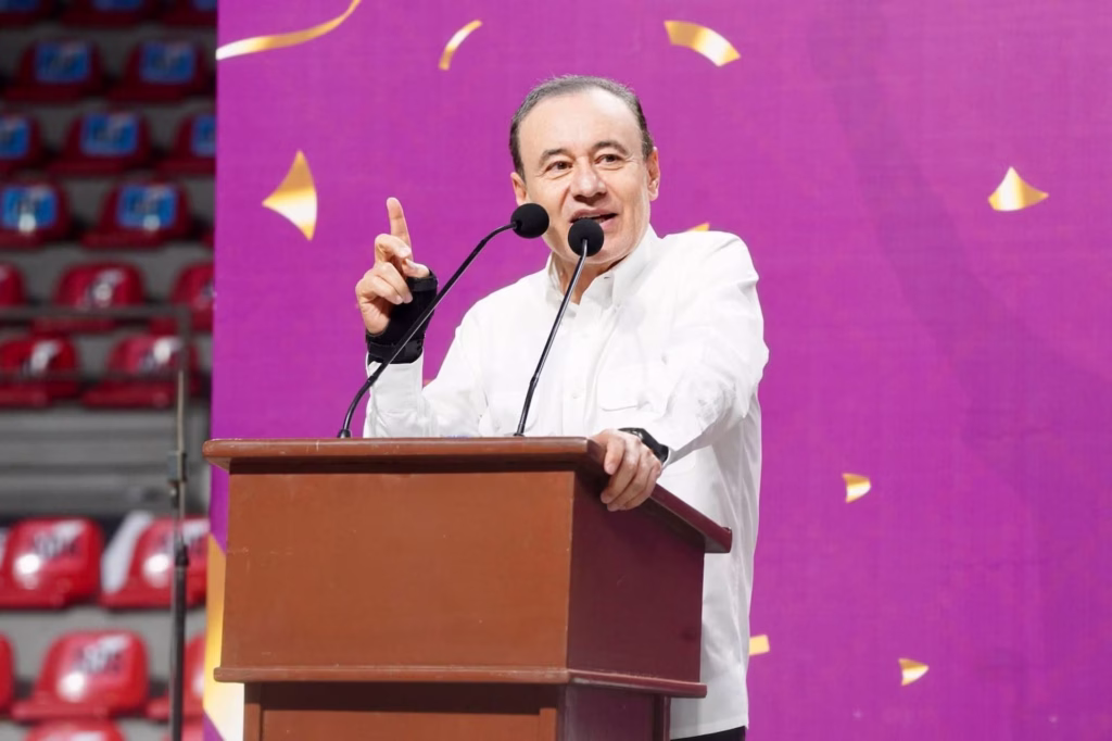 Alfonso Durazo durante actividades del Consejo Nacional de Morena