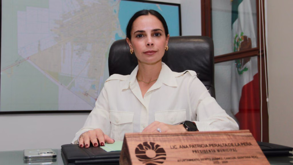 Ana Patricia Peralta durante actividades institucionales como presidenta municipal de Benito Juárez.