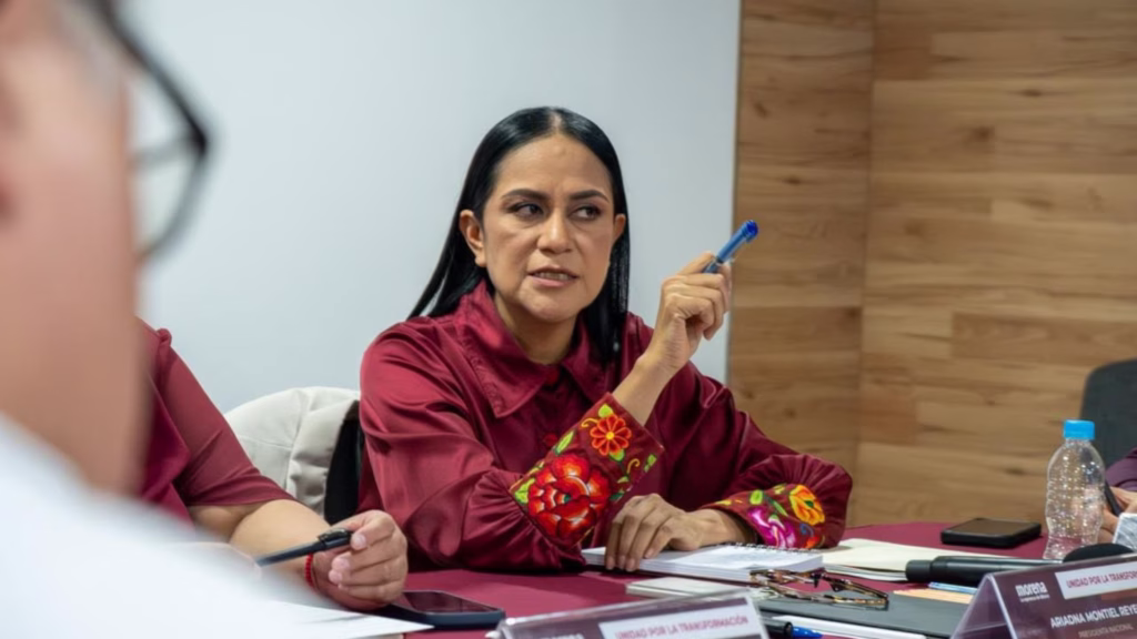 Ariadna Montiel durante una reunión del Consejo Nacional de Morena donde se analizaron los lineamientos internos para el proceso político de 2027.