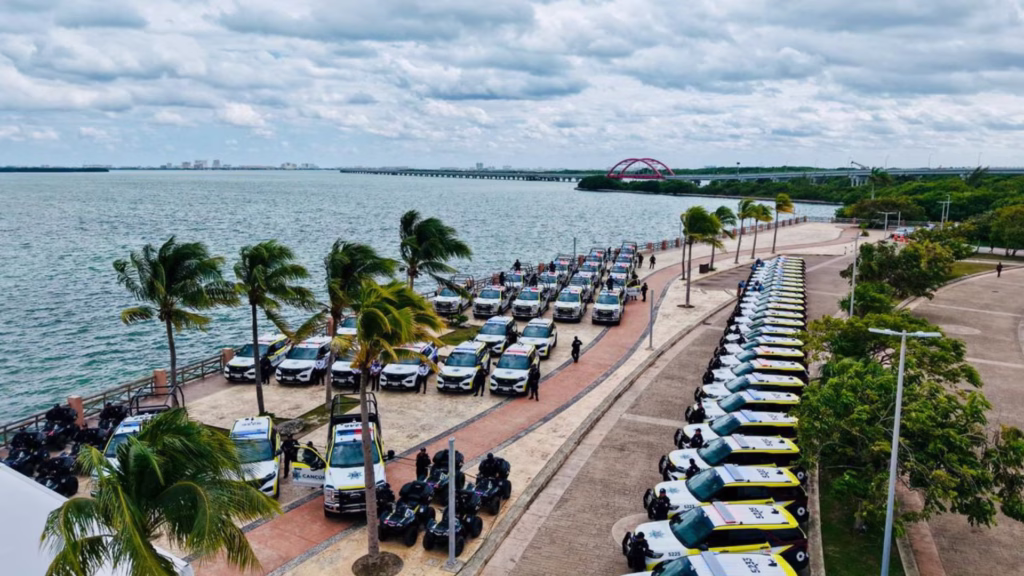 Ceremonia oficial de fortalecimiento de la Secretaría Municipal de Seguridad Ciudadana de Cancún.
