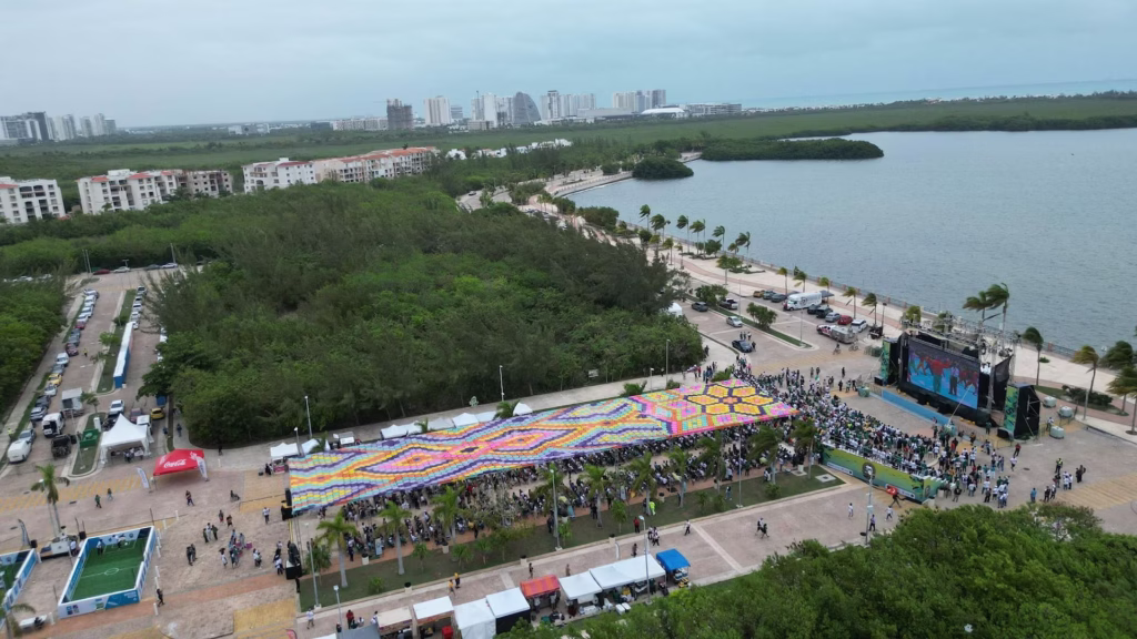 Vista aérea de una sede del Futfest del Caribe Mexicano durante el Mundial 2026 en México.
