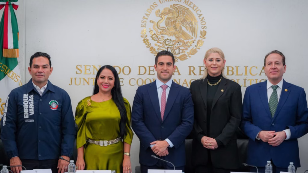 Gino Segura durante la instalación de la Comisión Bicamaral de Seguridad Nacional en el Senado de la República.
