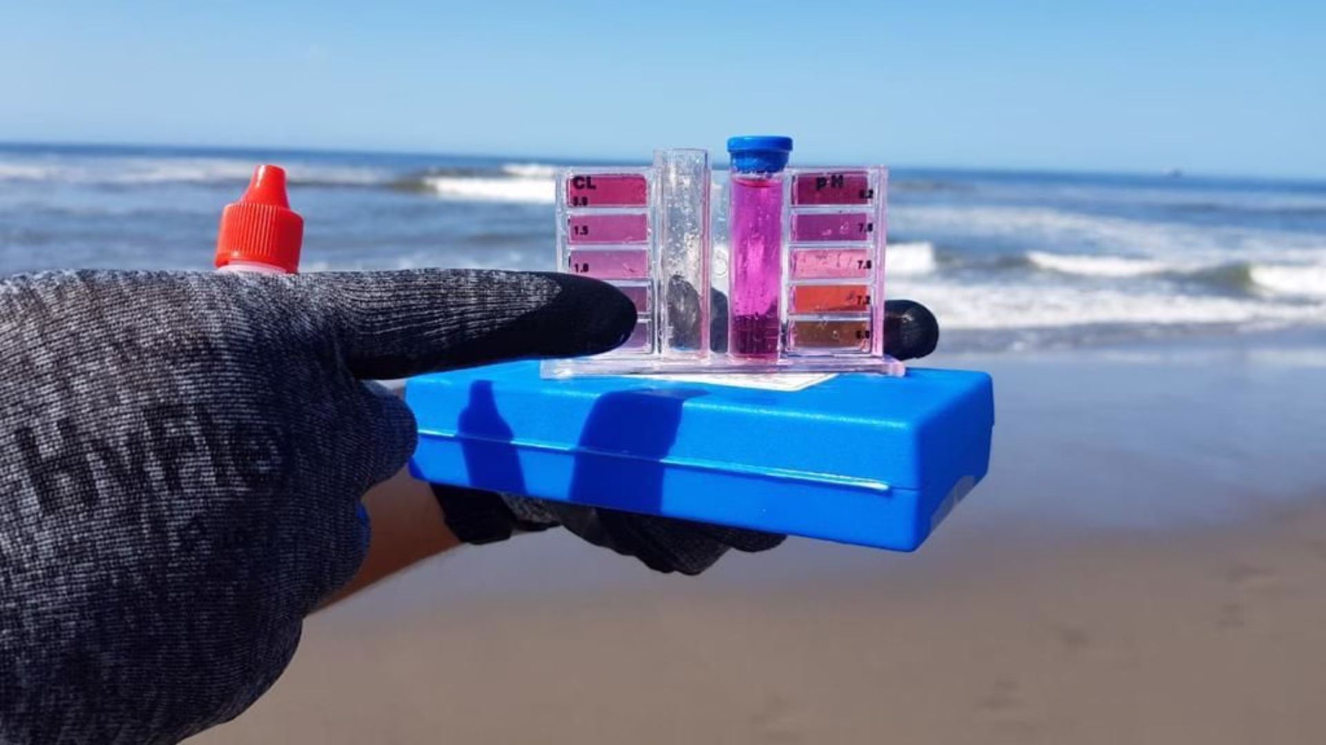Monitoreo de la calidad del agua en playas de Quintana Roo para uso recreativo