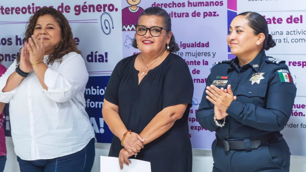 Ana Mercedes Castillo Carbajal, magistrada del Poder Judicial de Quintana Roo, desarrolló su trayectoria dentro de la carrera judicial hasta integrar el Pleno del Tribunal Superior de Justicia.