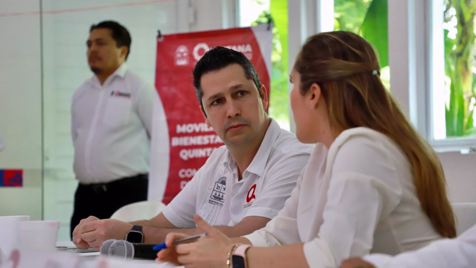 Atenea Gómez e Imoveqroo en una mesa de movilidad