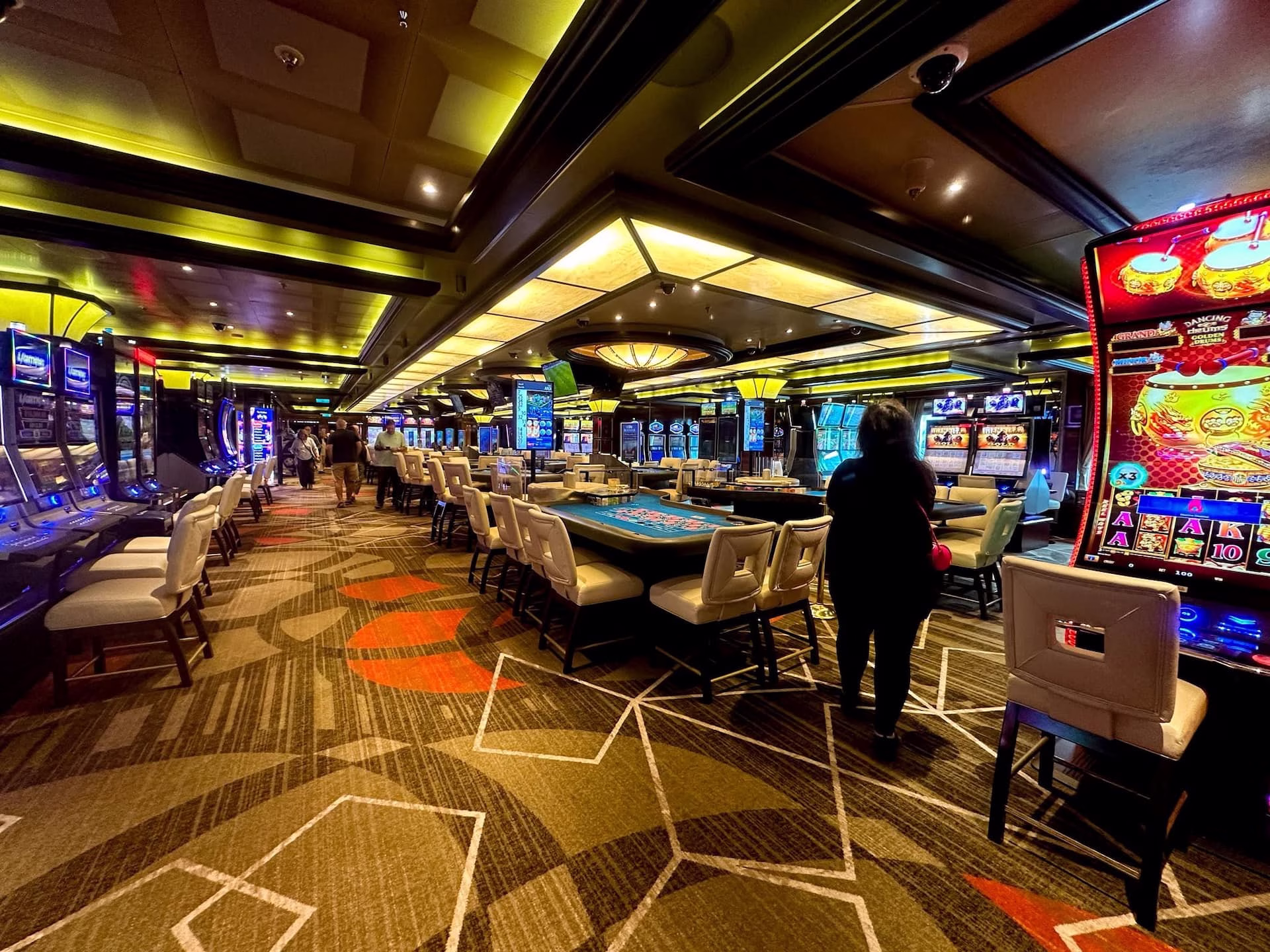 Casino a bordo del Regal Princess, área en la que presuntamente trabajaba el tripulante fallecido