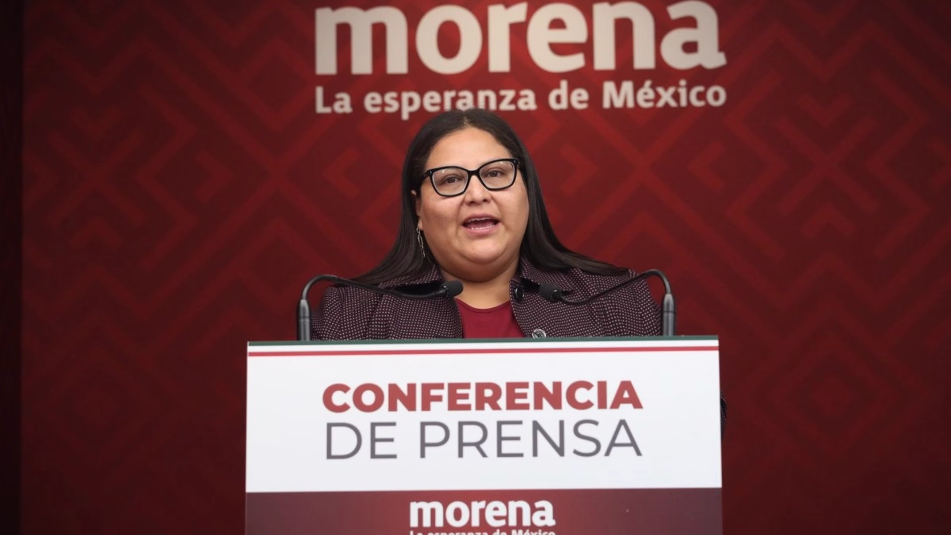 Citlalli Hernández con dirigencias de Morena, PVEM y PT durante los acuerdos electorales rumbo a Quintana Roo 2027