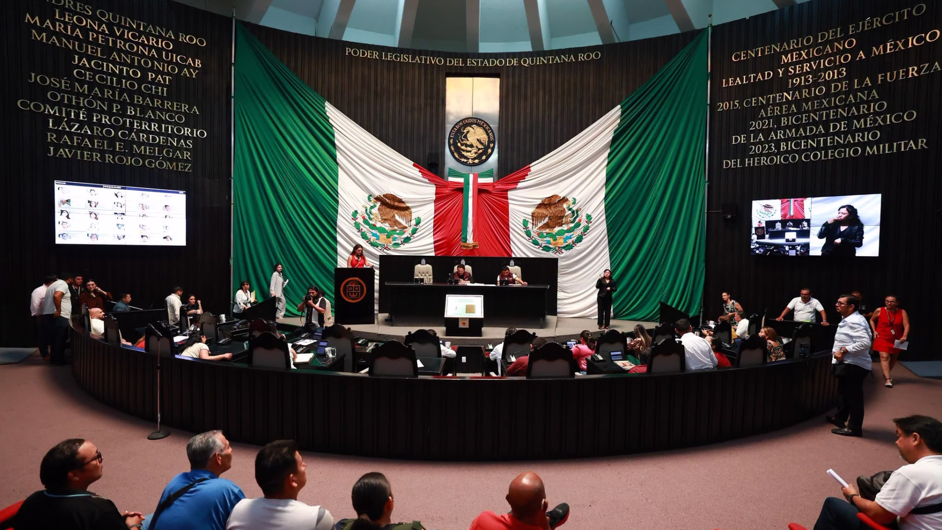 Pleno del Congreso de Quintana Roo, encargado de armonizar la legislación estatal con la futura ley general contra el feminicidio.