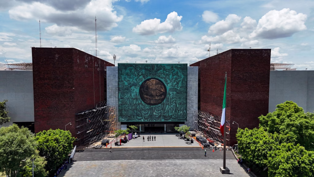 Fachada del Palacio Legislativo de San Lázaro, sede de la Cámara de Diputados, donde Marybel Villegas fue diputada federal.