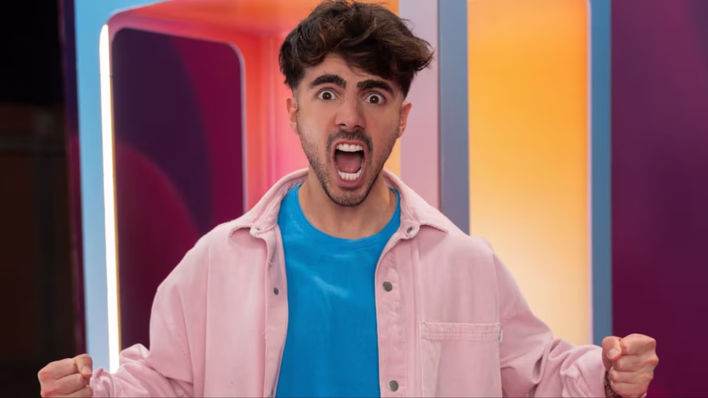 Fede Vigevani durante una aparición en un programa de entretenimiento.