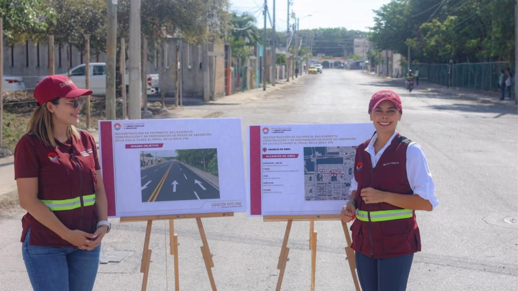 Ana Paty Peralta y Samantha Hernández Cardeña presentan la obra de pavimentación y pozos de absorción en Paseo El Peral, SM 248.