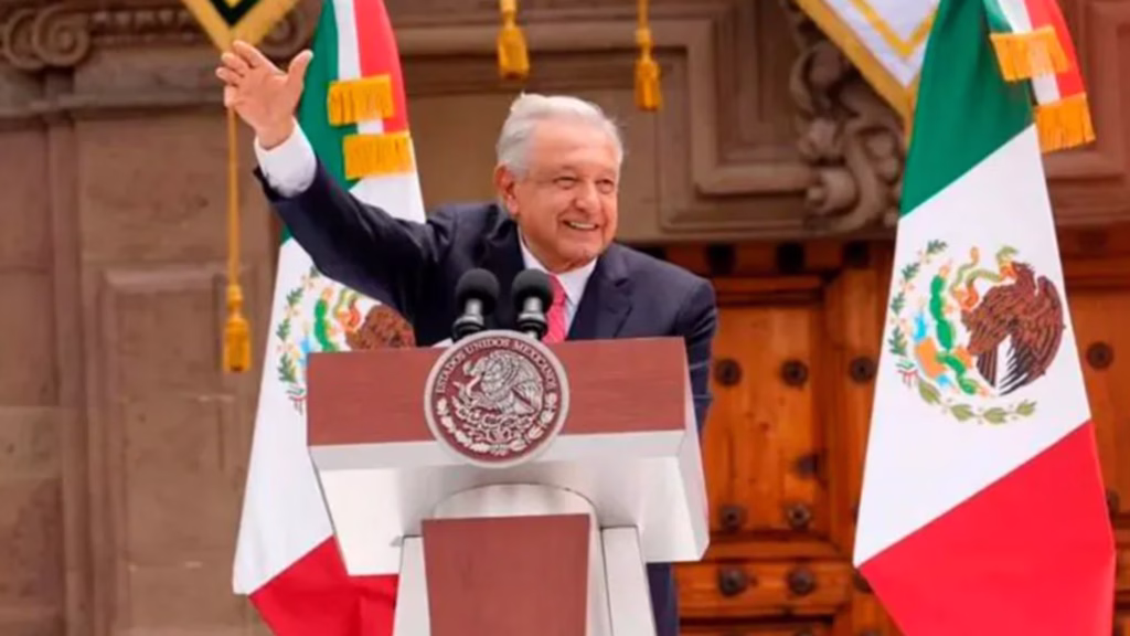 Andrés Manuel López Obrador durante un acto público como presidente de México