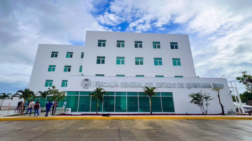 Instalaciones de la Fiscalía de Quintana Roo, encargada de investigar el caso de los 14 trabajadores.