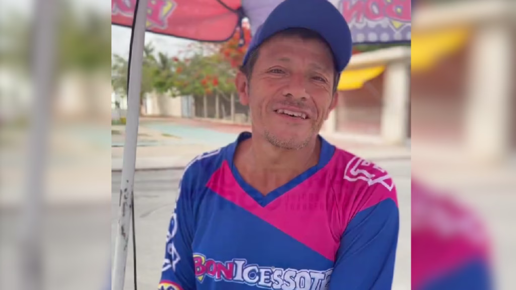 Manuel Heredia, vendedor de Isla Mujeres que solicitó apoyo a Edgar Gasca ante la enfermedad de su esposa.
