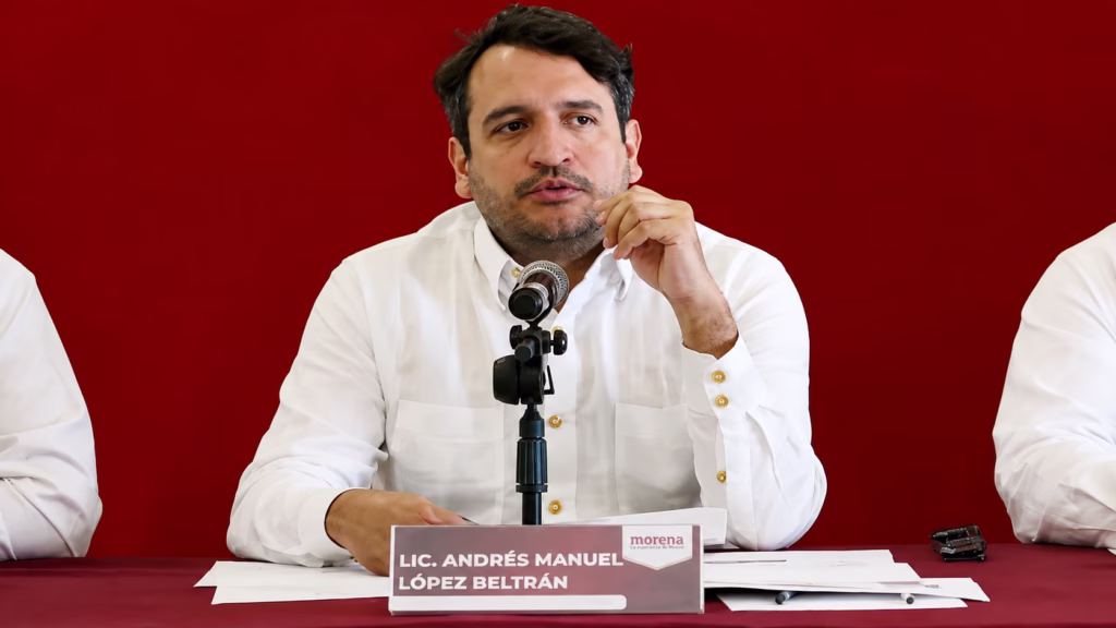 Andrés Manuel “Andy” López Beltrán informó que Estados Unidos revocó su visa; las autoridades estadounidenses no han hecho pública la causa específica de la decisión.