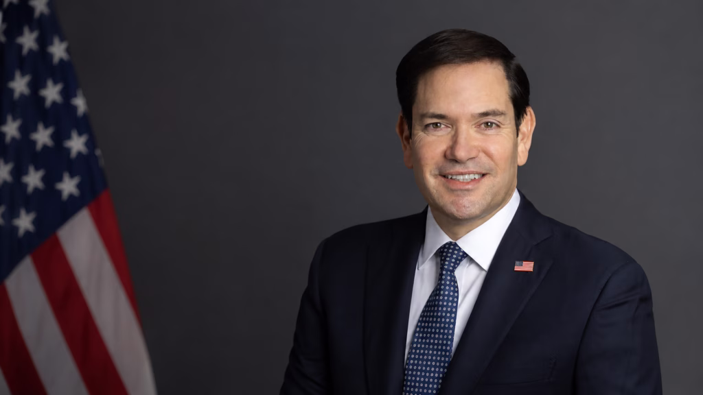 Marco Rubio encabeza el Departamento de Estado, responsable de imponer restricciones y revocar visas estadounidenses.