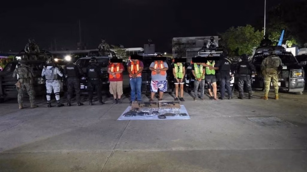 Autoridades detuvieron en Villahermosa a seis presuntos integrantes de Pueblo Unido durante operativos realizados el 26 de agosto.