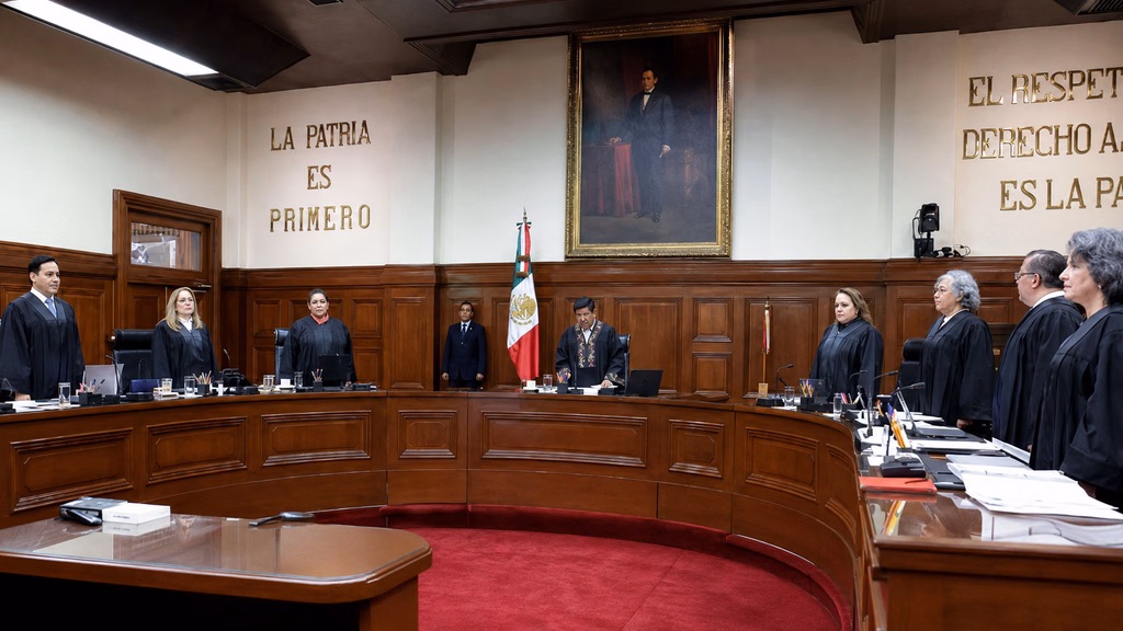 La SCJN ejerció el 19 de agosto de 2026 la facultad de atracción 520/2026 para conocer del amparo en revisión relacionado con Jorge Eduardo Ballesteros Franco y la orden de aprehensión que enfrenta.