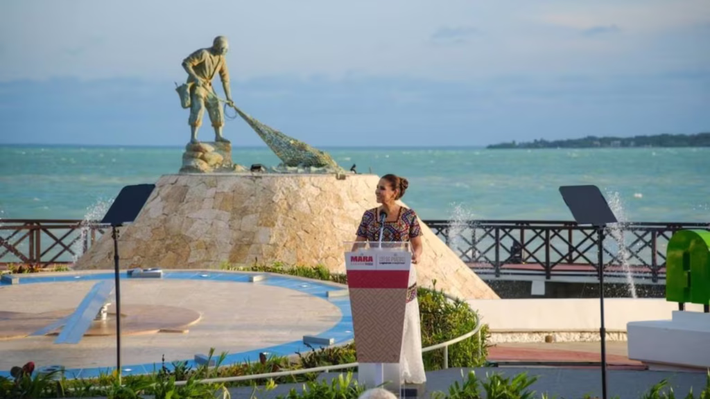 Mara Lezama durante la presentación del Cuarto Informe de Gobierno de Quintana Roo