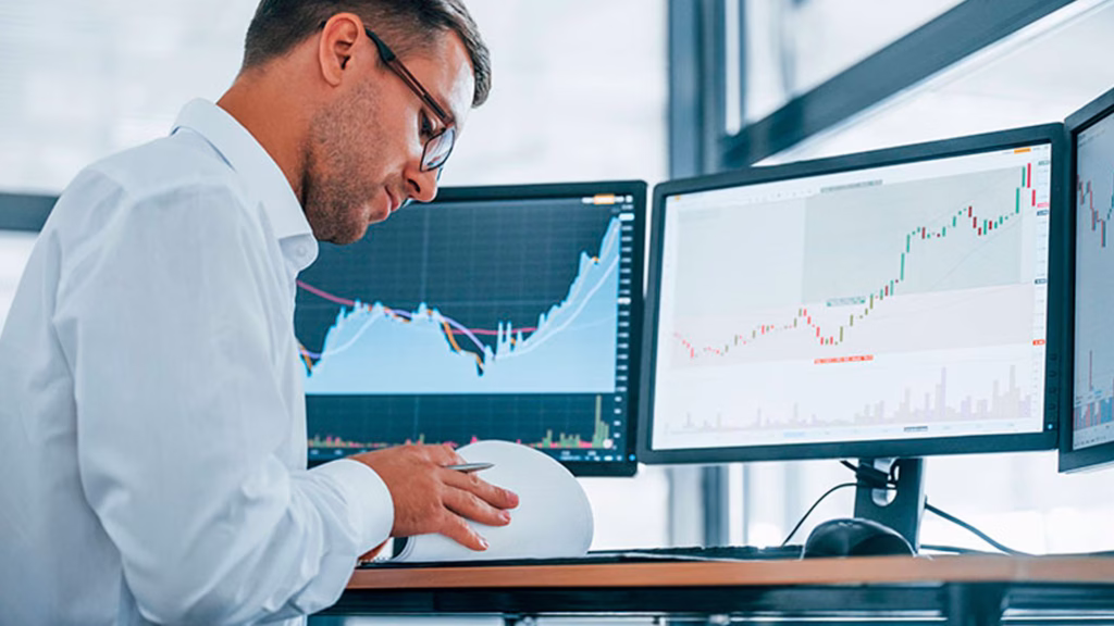 Indicadores relacionados con las estimaciones financieras del Paquete Económico 2027.
