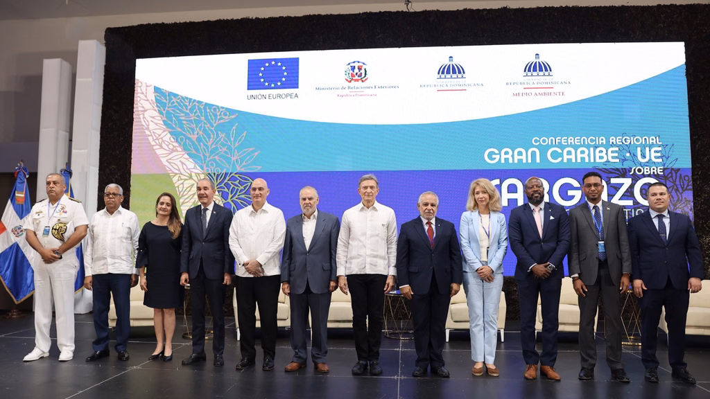 La cooperación entre el Caribe y la Unión Europea busca avanzar hacia soluciones regionales para el manejo y aprovechamiento del sargazo.