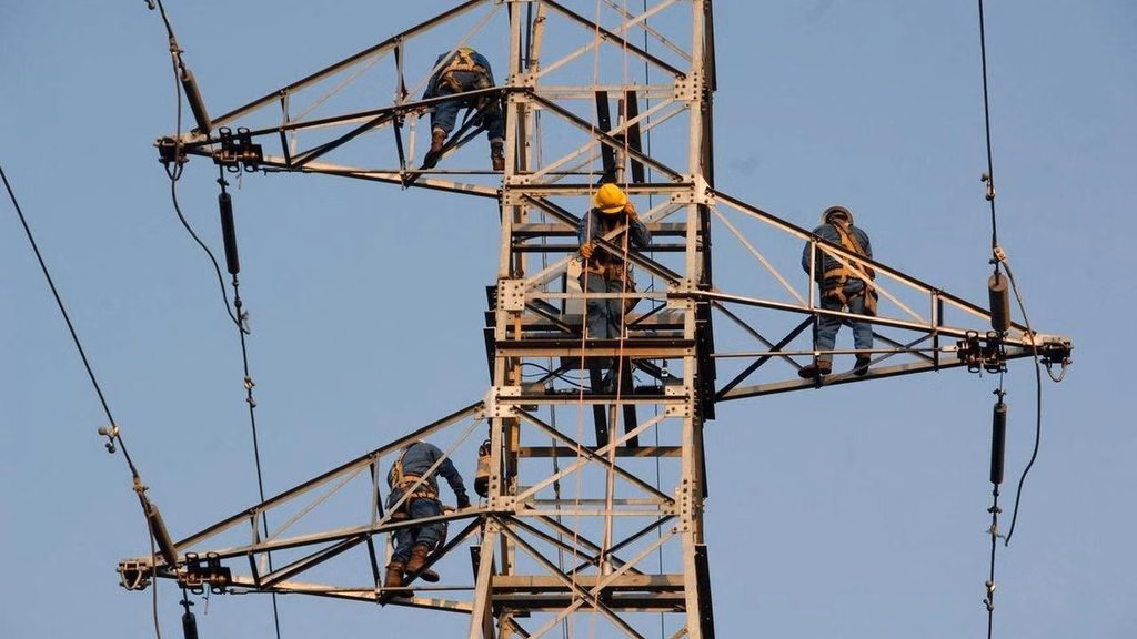 La ampliación y mantenimiento de redes eléctricas será clave para atender la demanda futura.