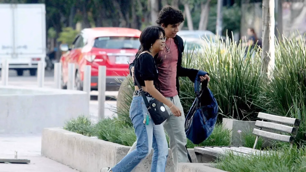 México registra una disminución sostenida de la fecundidad, que llegó a 1.60 hijos por mujer en 2023.