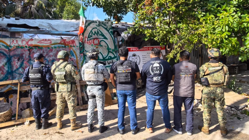 Elementos de seguridad participaron en trabajos de investigación relacionados con vehículos con reporte de robo.