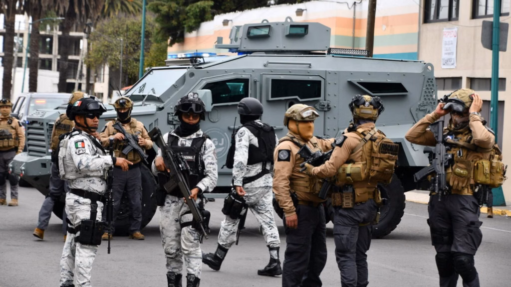 Las investigaciones contra servidores públicos han derivado en distintos operativos de seguridad durante la actual administración federal.