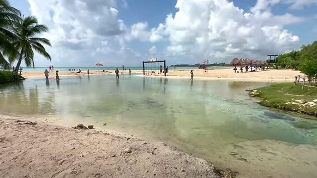 El proyecto contempla trabajos de rehabilitación en Punta Esmeralda, uno de los espacios públicos costeros de Playa del Carmen.