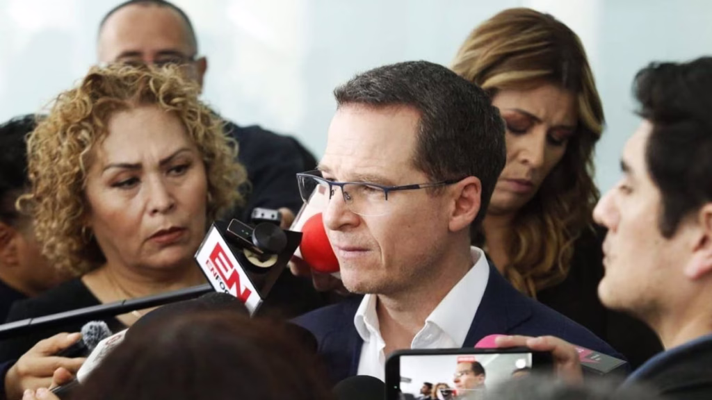 Ricardo Anaya pidió profundizar las investigaciones sobre las redes empresariales, financieras y aduanales relacionadas con el huachicol fiscal.