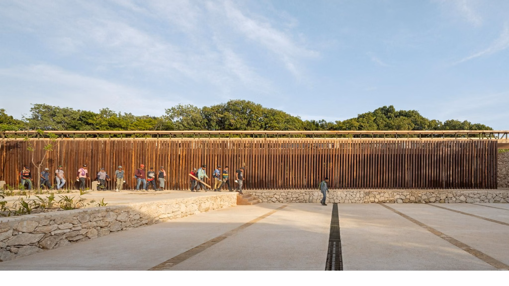 El muro del Parque del Jaguar se convirtió en uno de los elementos más visibles del conflicto relacionado con los accesos.