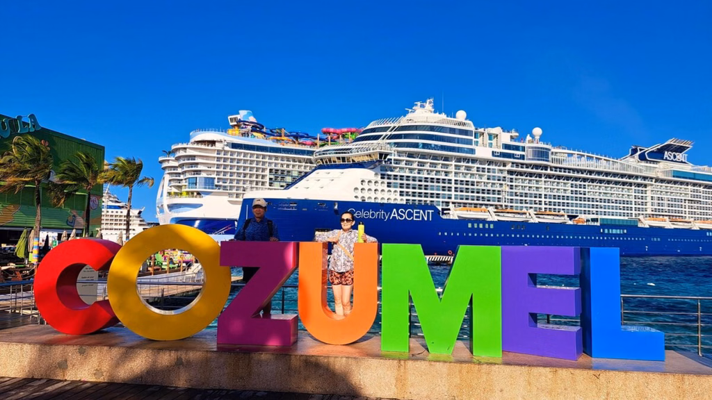Cozumel combina su condición de Pueblo Mágico con una de las actividades de cruceros más importantes del Caribe.