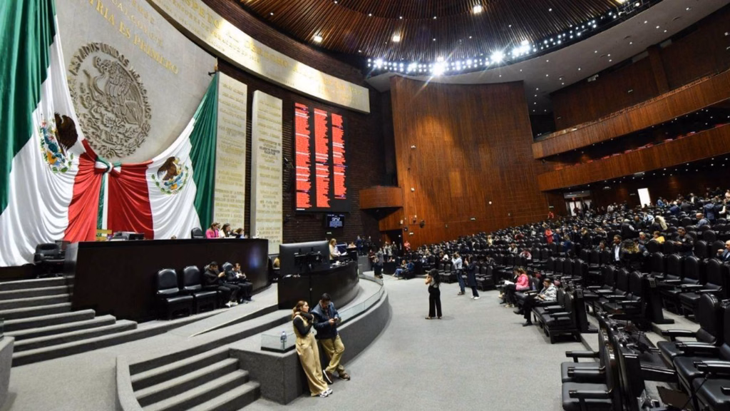 Diputados podrá aprobar la minuta en sus términos o introducir cambios que tendrían que continuar el proceso legislativo.